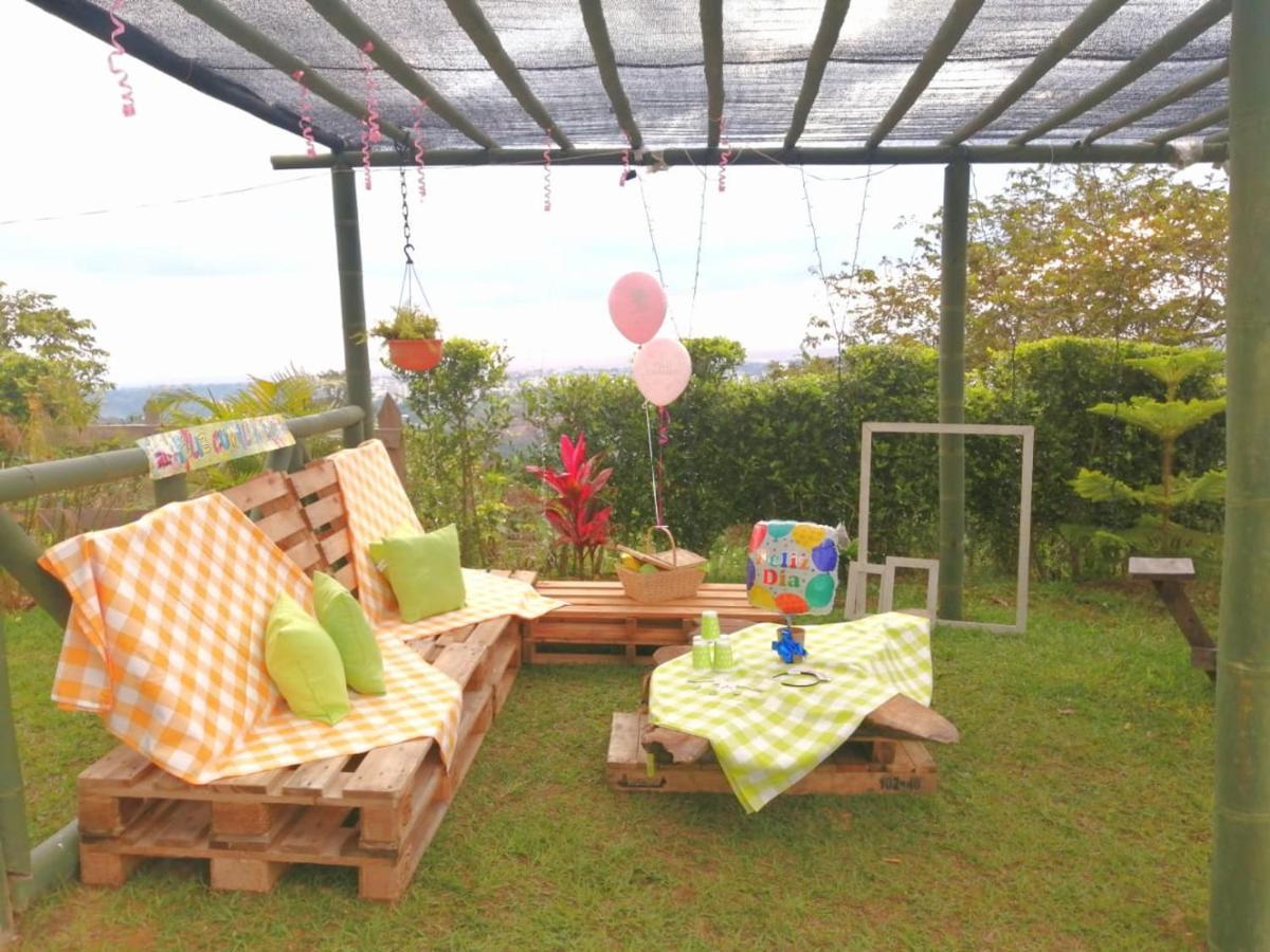 Finca Turistica Santa Clara Hostel Calarca Ngoại thất bức ảnh