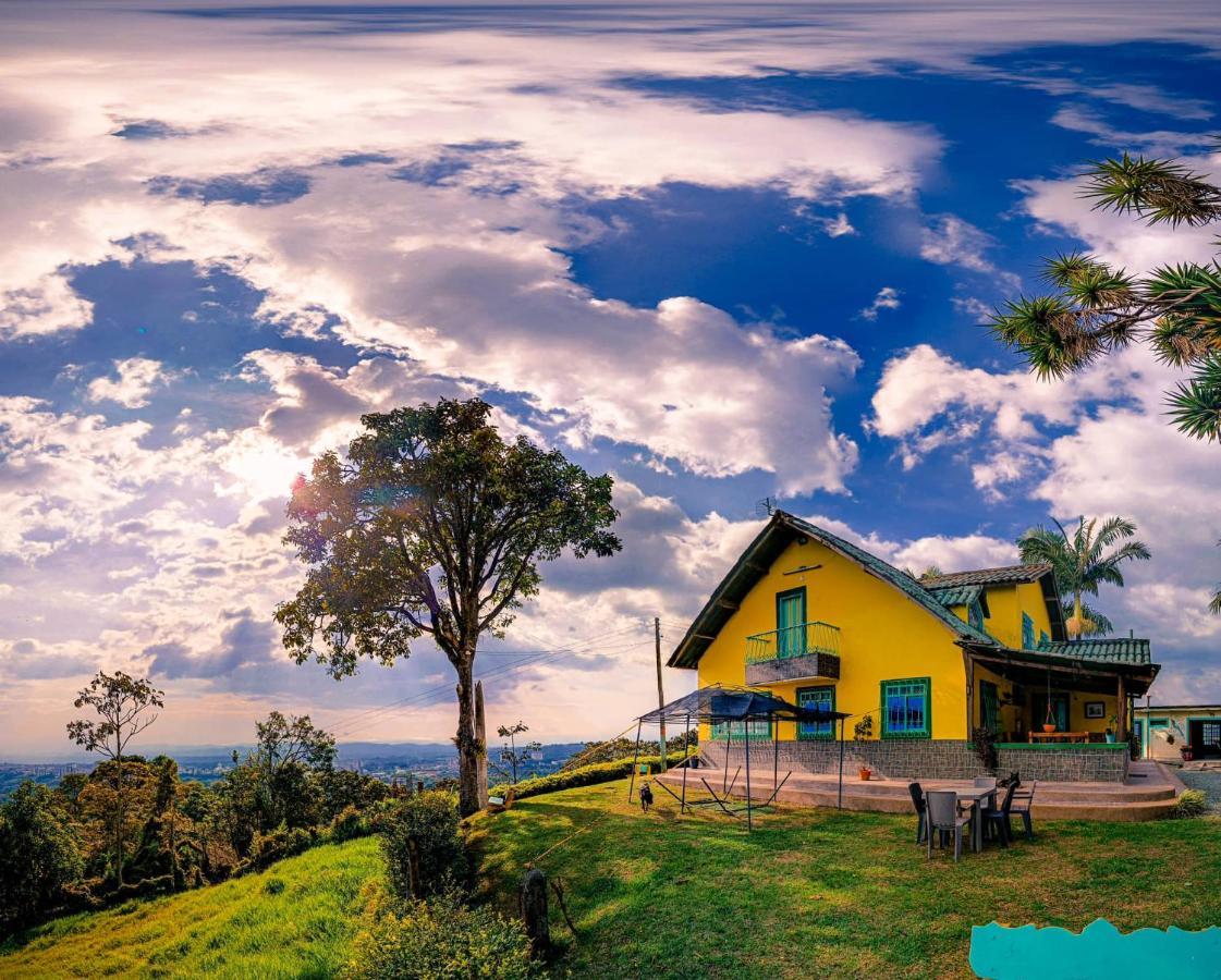 Finca Turistica Santa Clara Hostel Calarca Ngoại thất bức ảnh