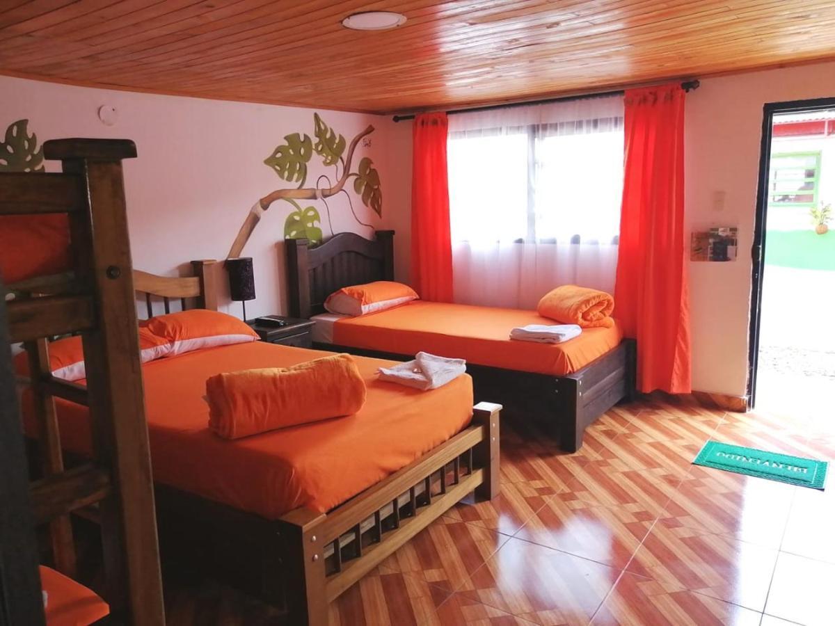 Finca Turistica Santa Clara Hostel Calarca Ngoại thất bức ảnh